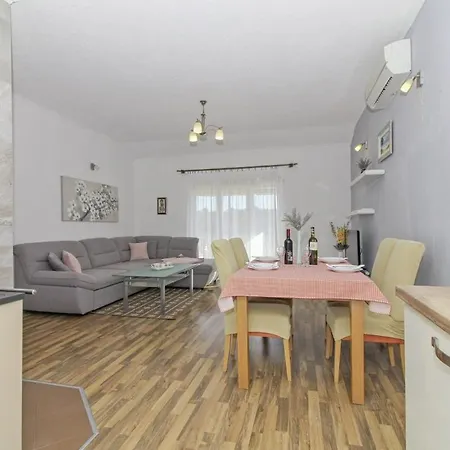 Gasthof Lea In Stinjan - Istrien 4*